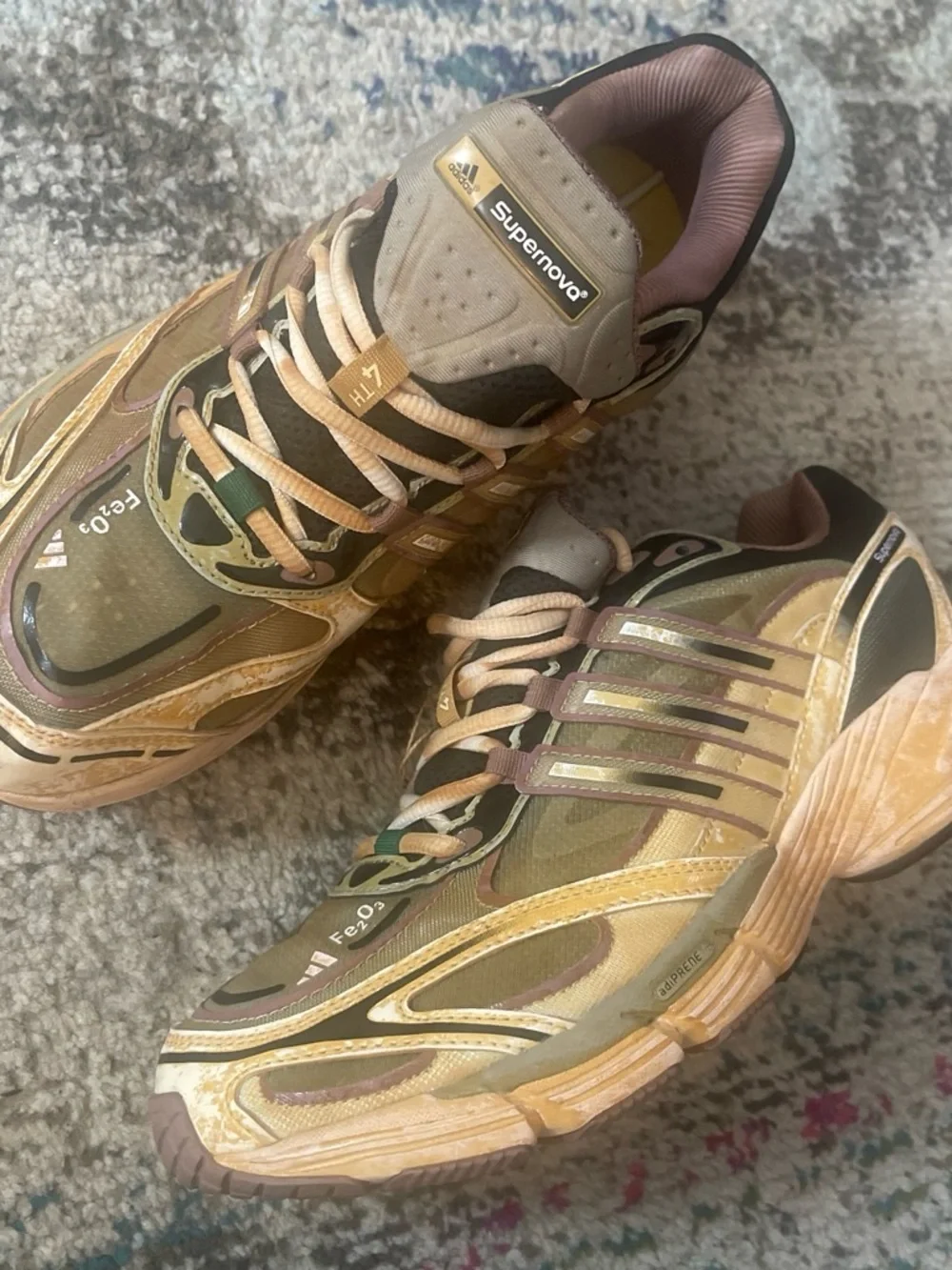 adidas SUPERNOVA 
